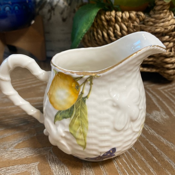 NEW! Cottage Lemon & Butterfly Honeycomb Bee Sugar Bowl & Creamer Pitcher Set - Picture 4 of 11